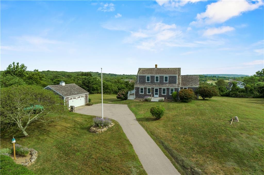 1090 Old Mill Road, Block Island