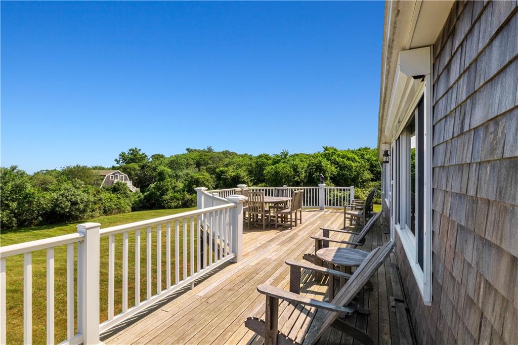 1090 Old Mill Road, Block Island