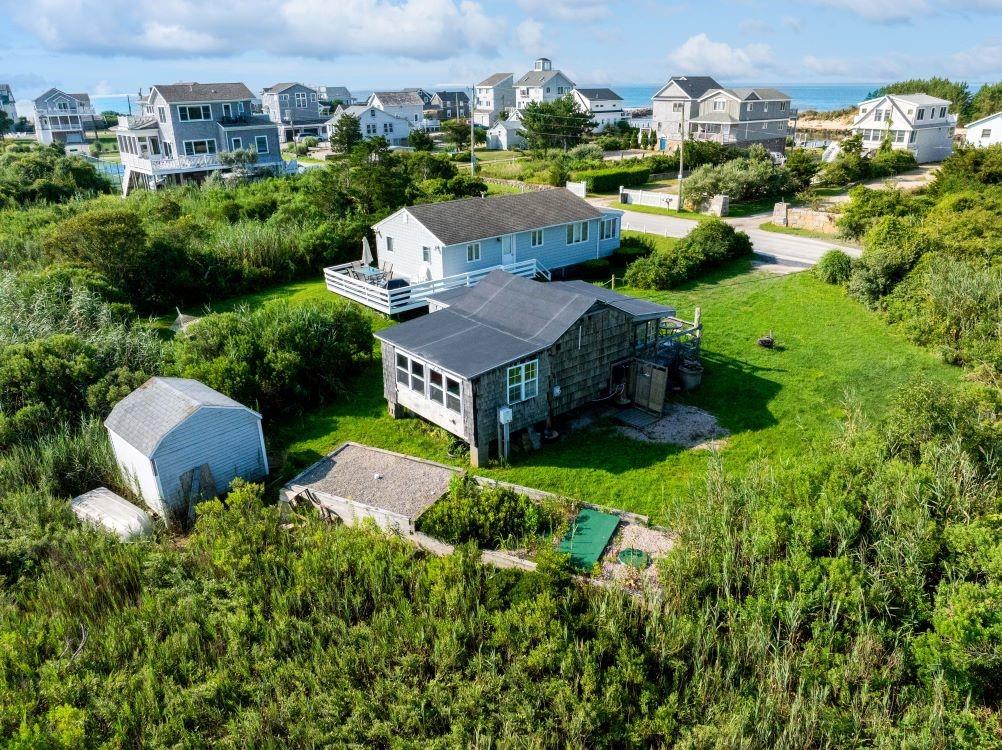 853 W Beach Road, Charlestown