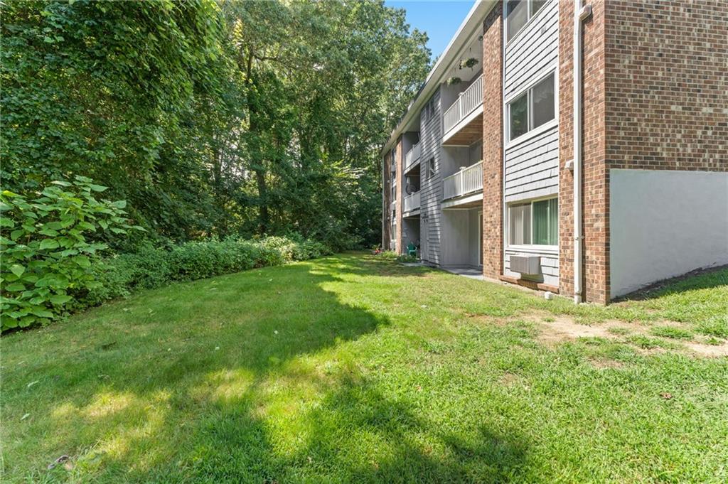 494 Putnam Pike, Unit#b5, Smithfield