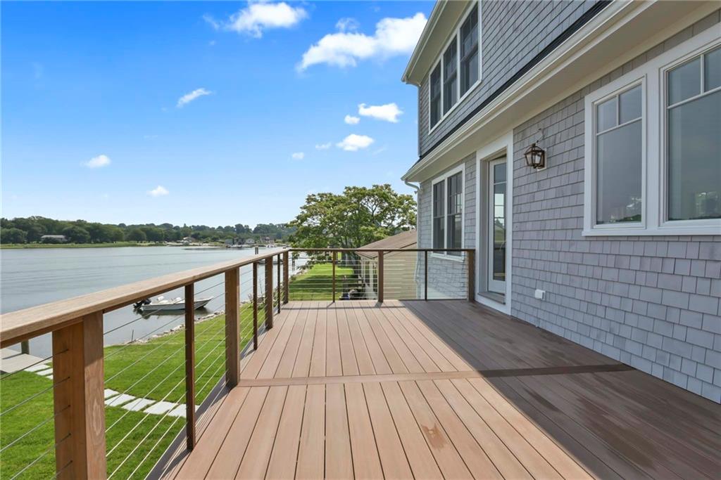 175 Middlebridge Road, South Kingstown