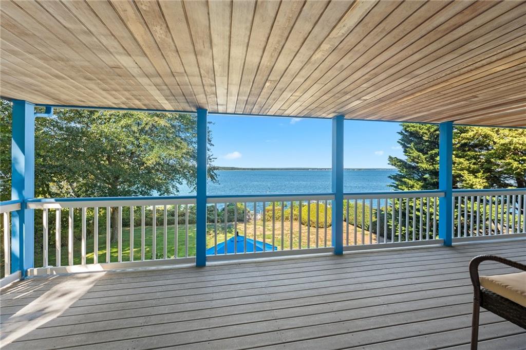 161 Seaside Drive, Jamestown