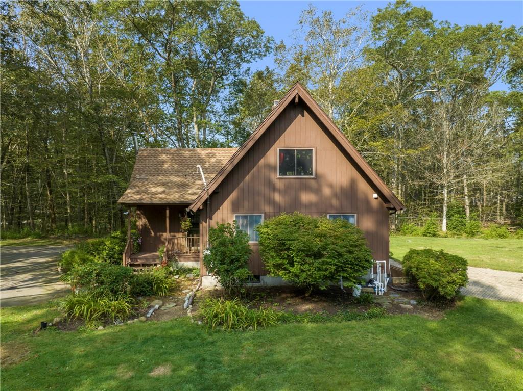 130 Collins Road, Hopkinton