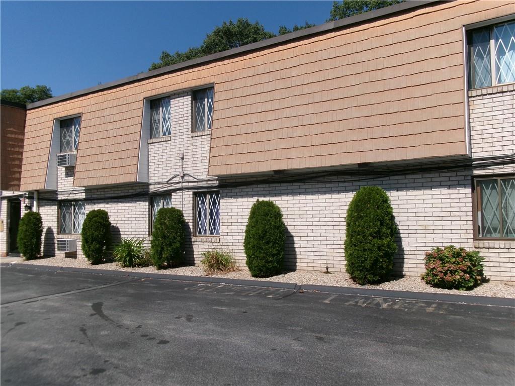 132 Hoffman Avenue, Unit#102, Cranston