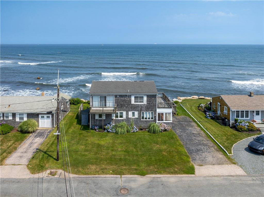 39 Major Arnold Road, Narragansett