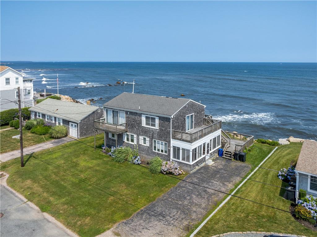 39 Major Arnold Road, Narragansett