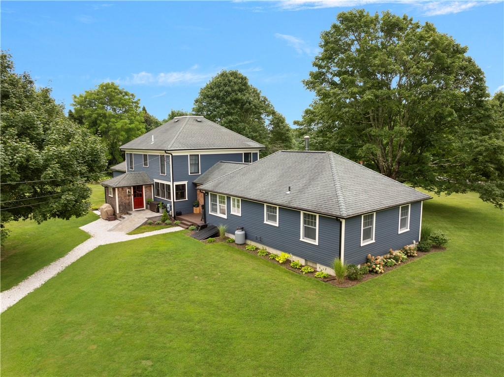 1157 Tuckertown Road, South Kingstown