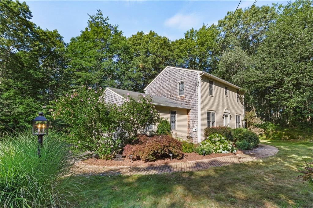 123 Country Hill Lane, North Kingstown