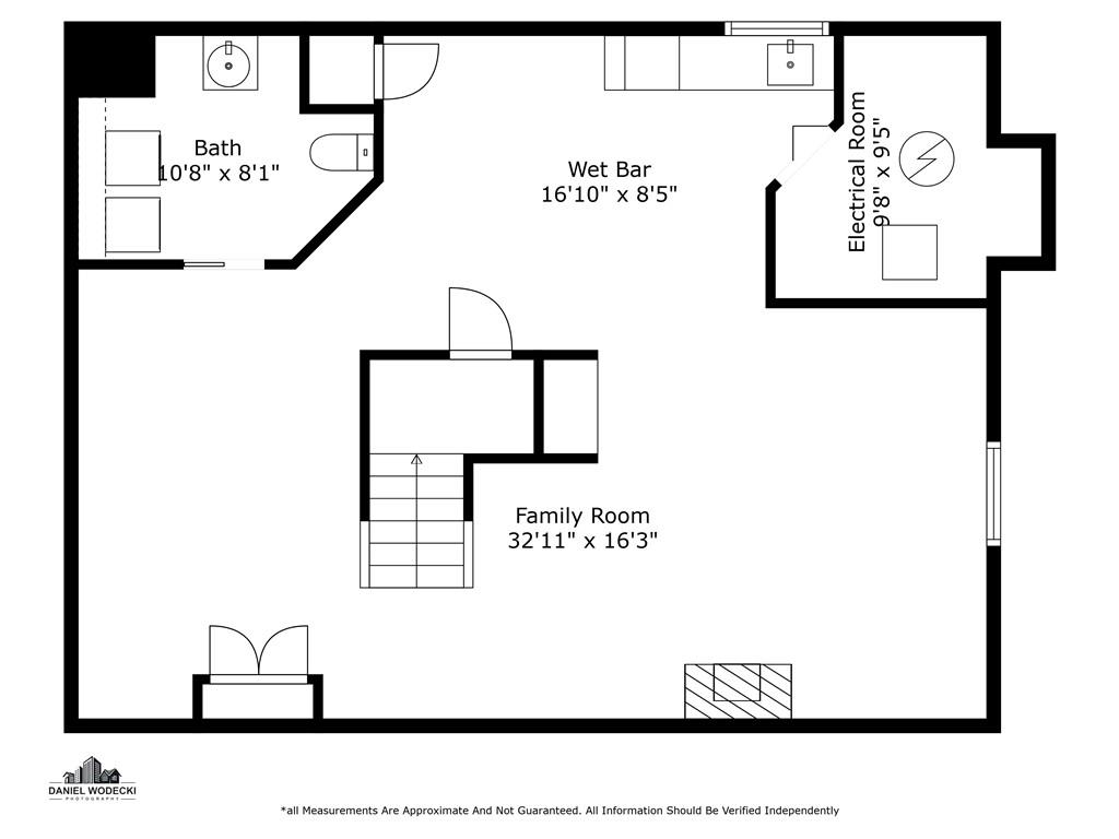 123 Country Hill Lane, North Kingstown