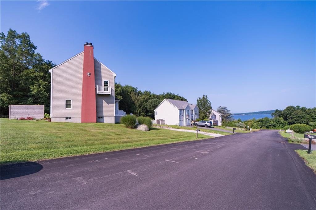 187 Horizon Drive, Tiverton