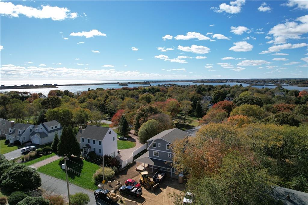 61 Slope Avenue, South Kingstown