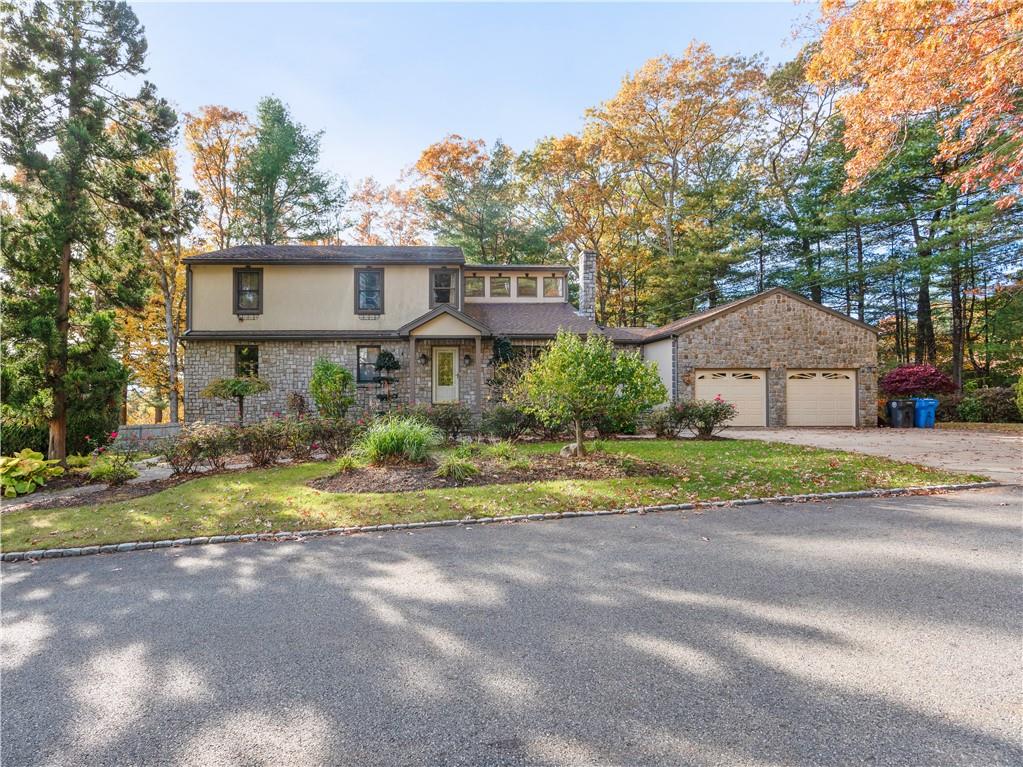 849 Laten Knight Road, Cranston