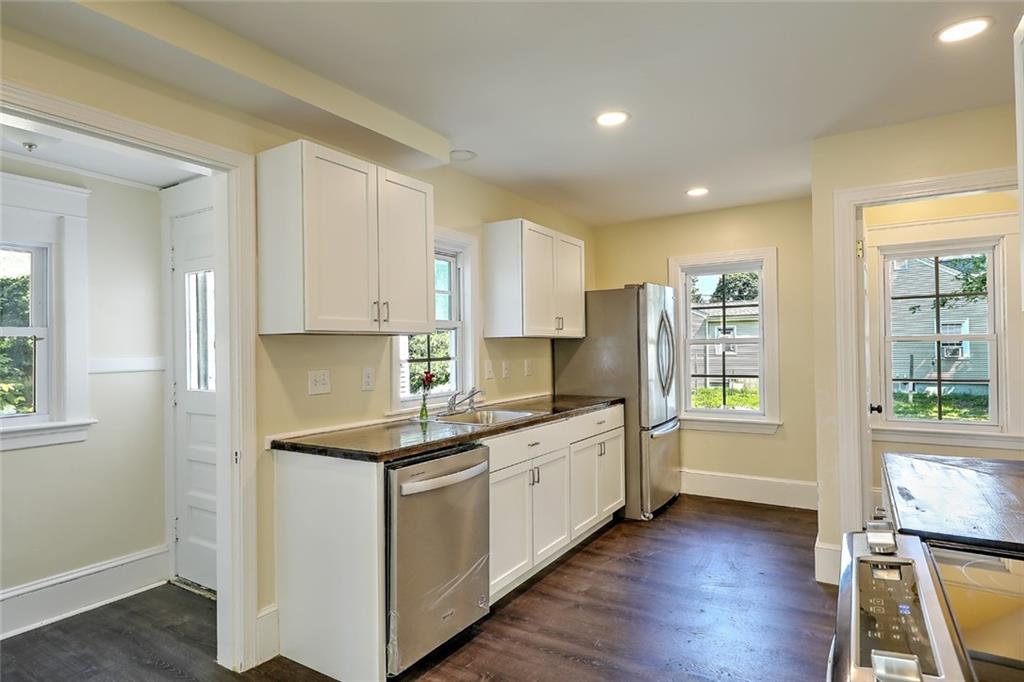 245 Becker Avenue, East Providence