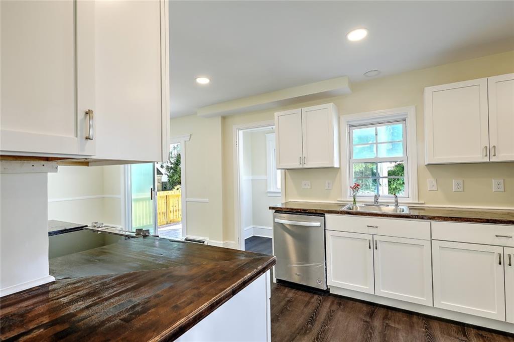 245 Becker Avenue, East Providence