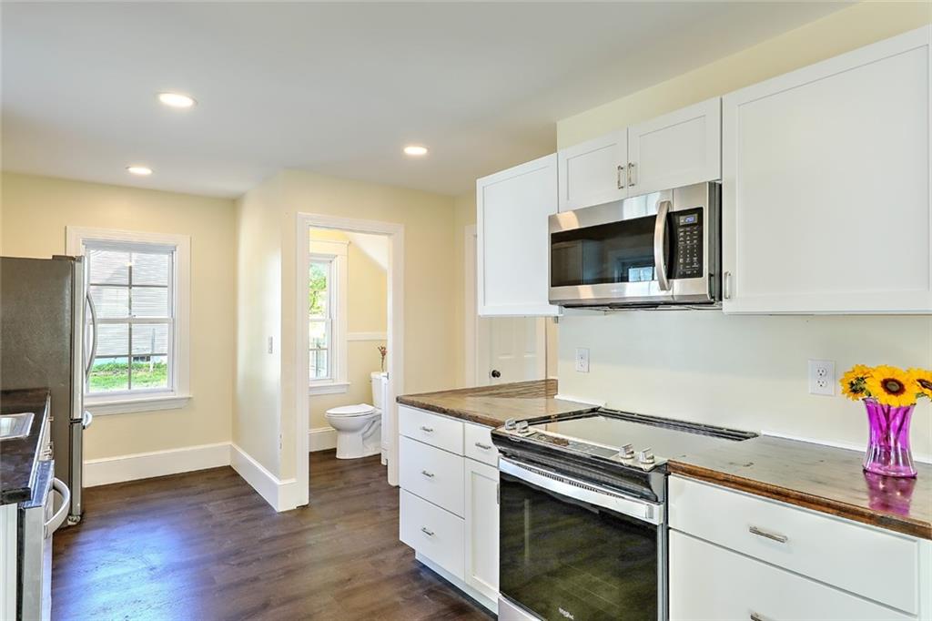245 Becker Avenue, East Providence