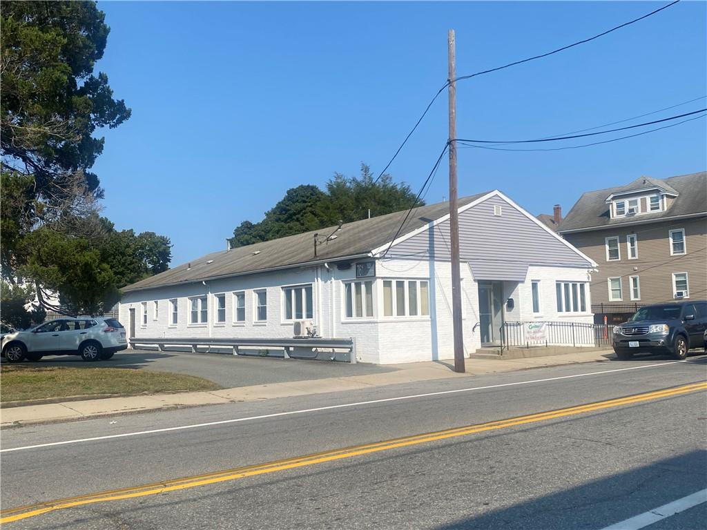 761 Park Avenue, Cranston