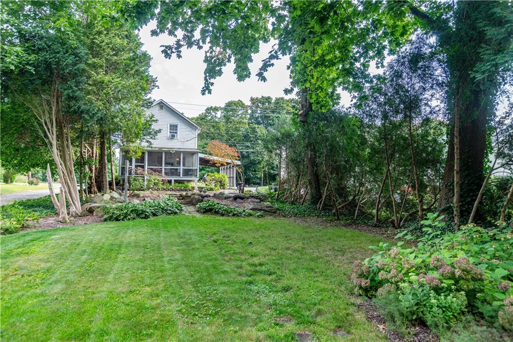 80 Ten Rod Road, North Kingstown