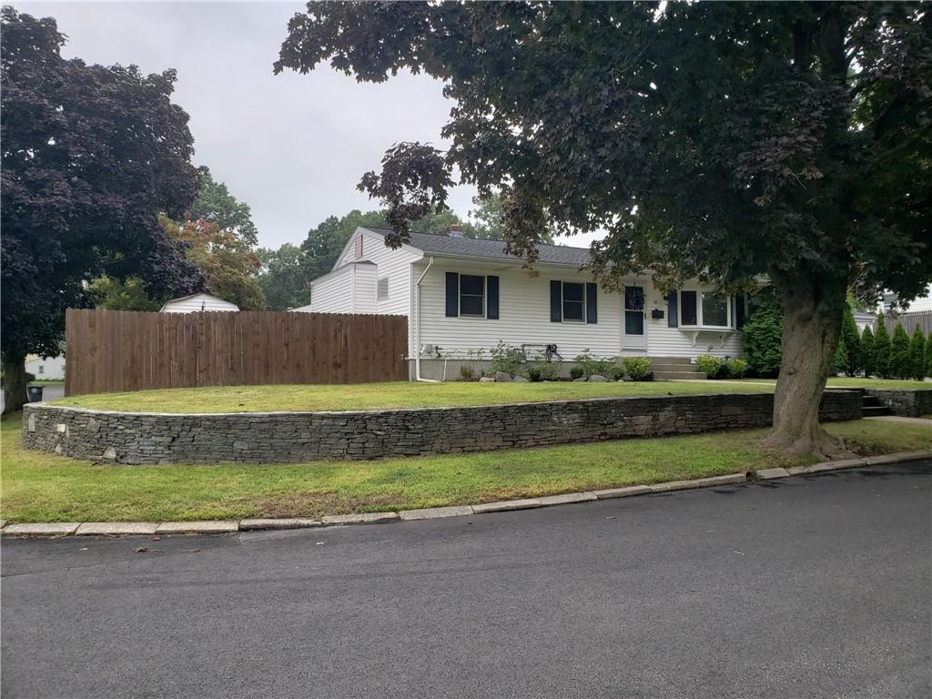 49 Newwood Drive, Cranston