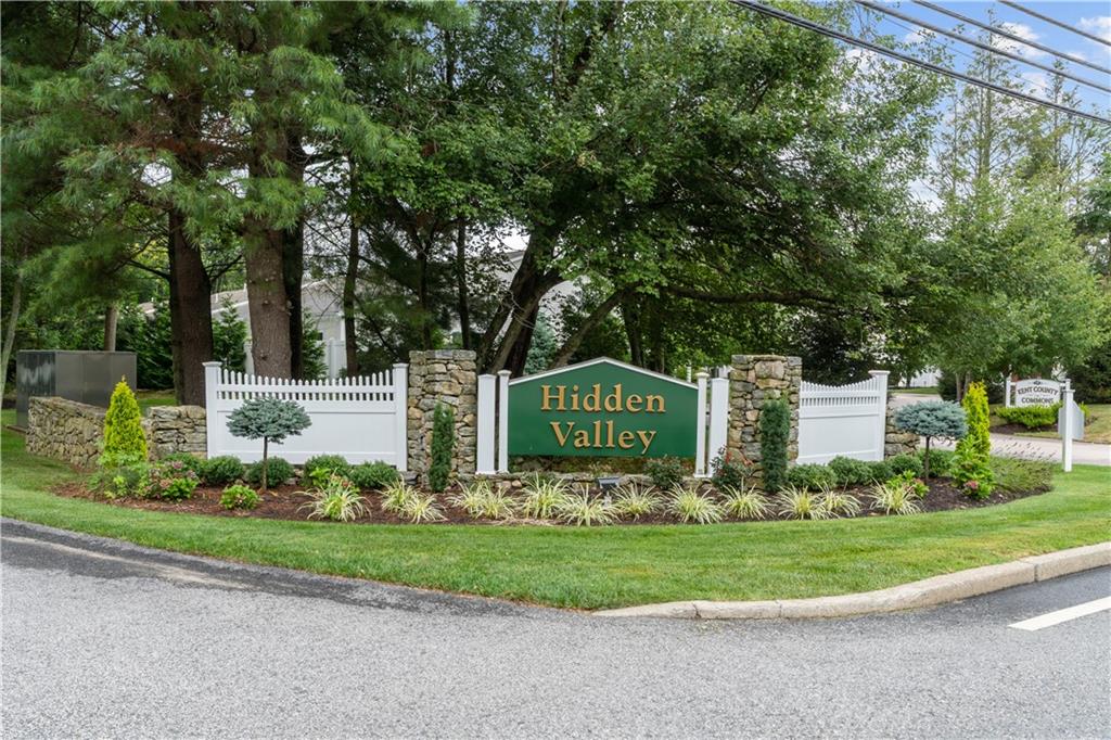 17 Trellis Drive, Unit#17, West Warwick