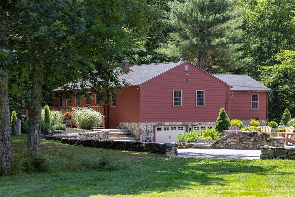 62 Cranberry Ridge Road, Glocester