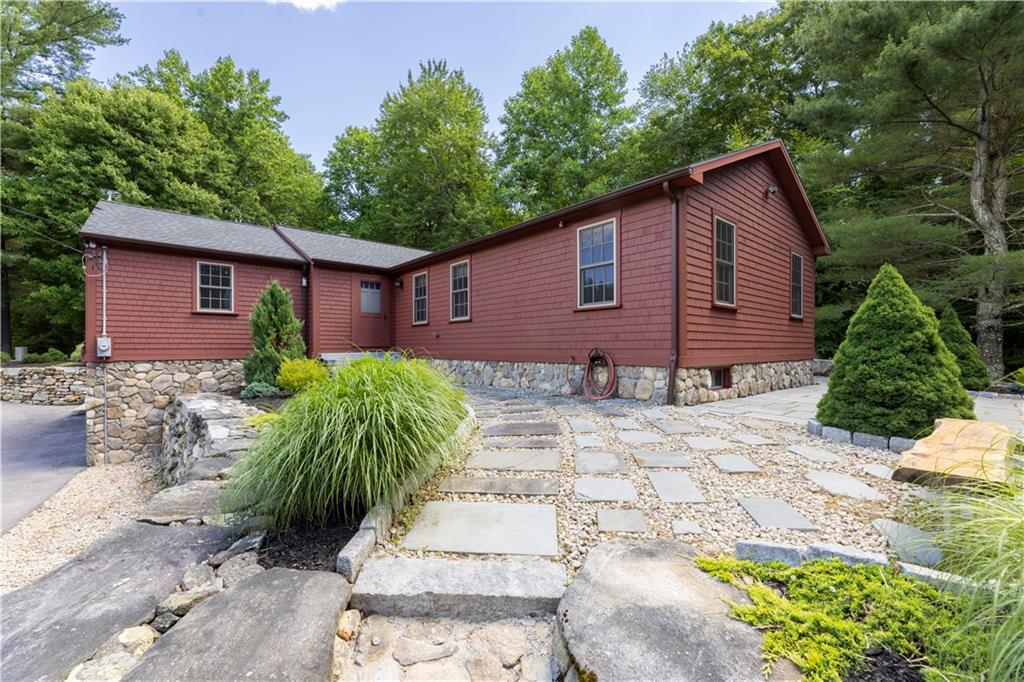 62 Cranberry Ridge Road, Glocester