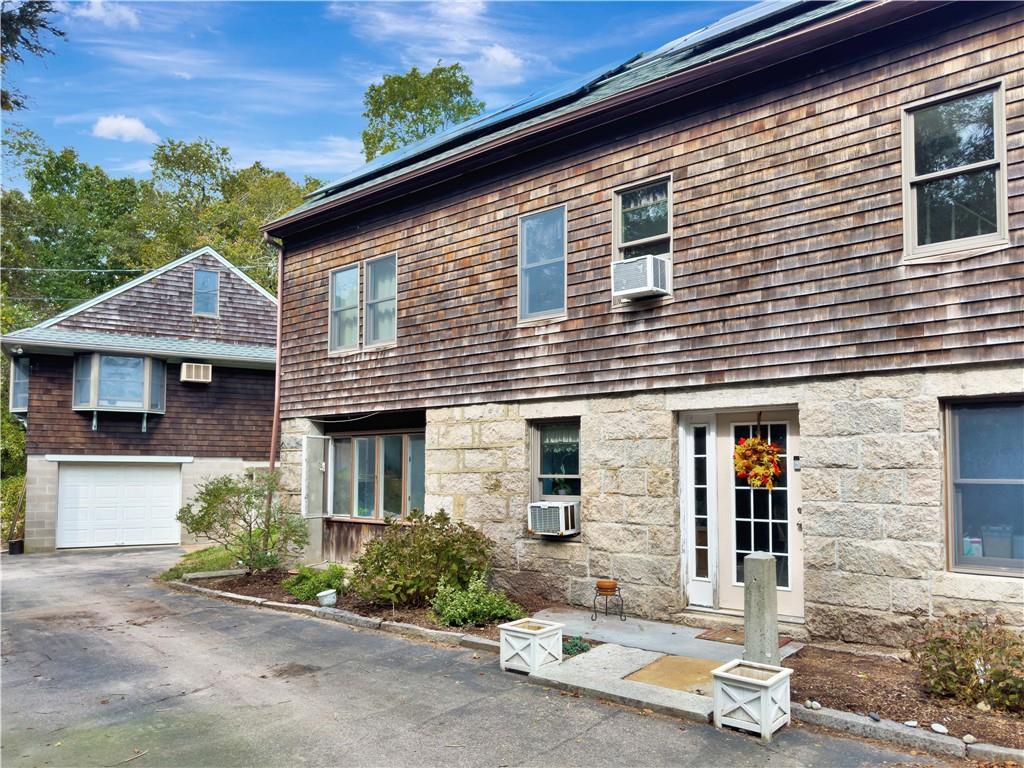 2185 Post Road, South Kingstown