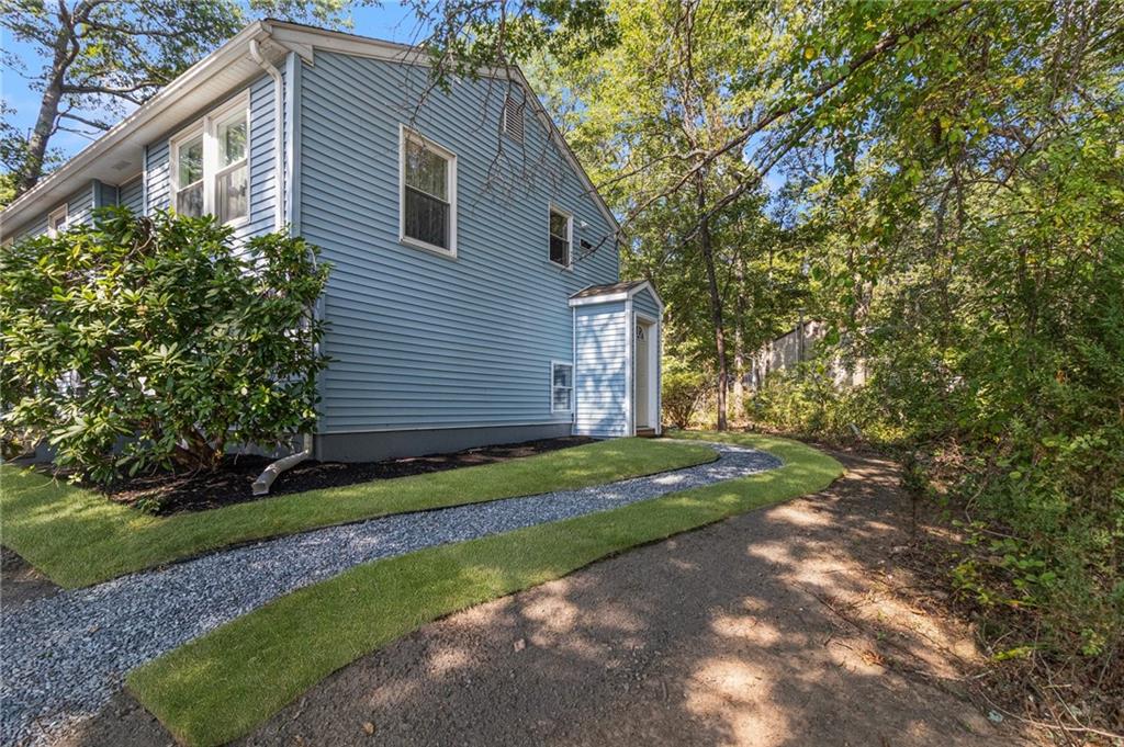 1 Quiet Oak Drive, Hopkinton