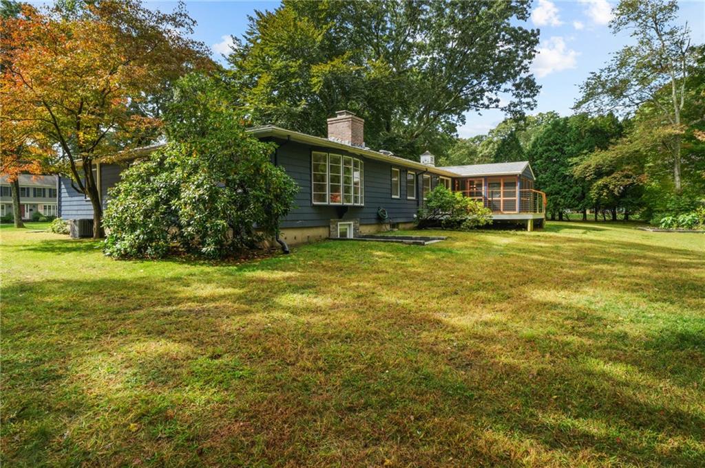 22 Laurel Hill Road, East Greenwich