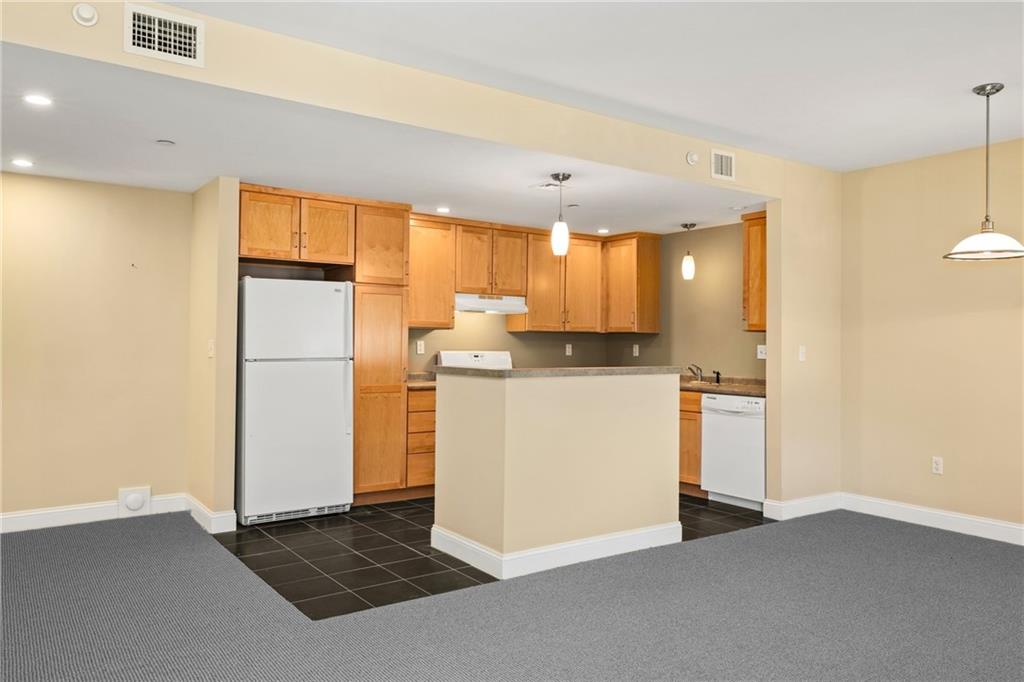 200 Clarke Road, Unit#110, Narragansett