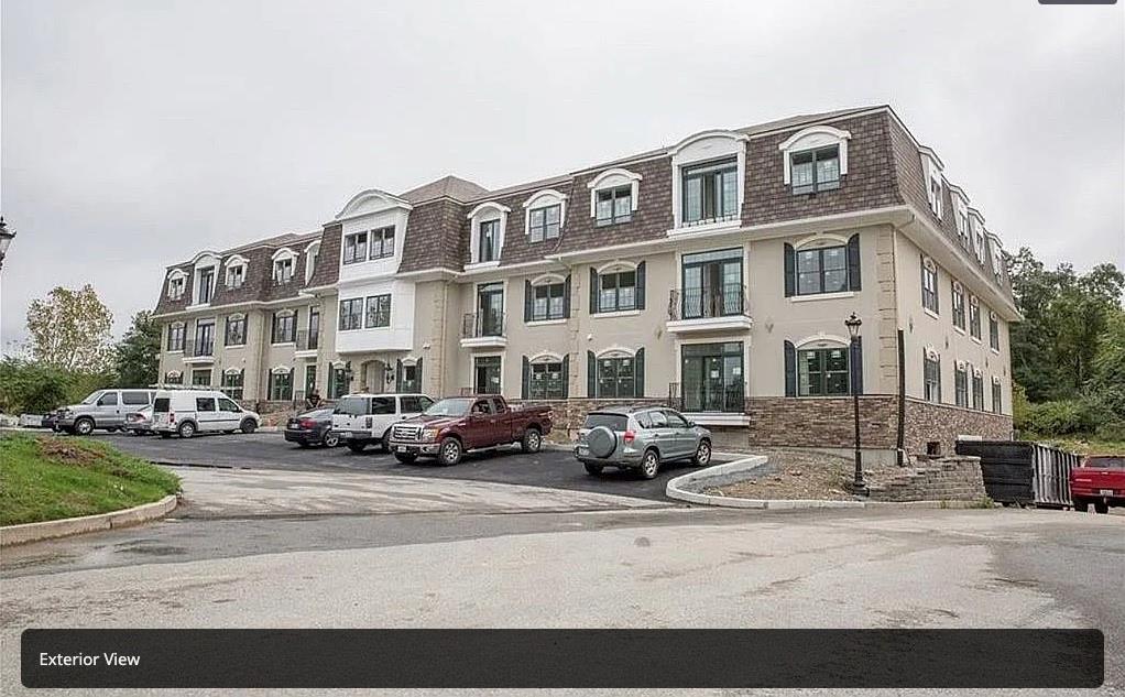 1404 South County Trail, Unit#218, East Greenwich