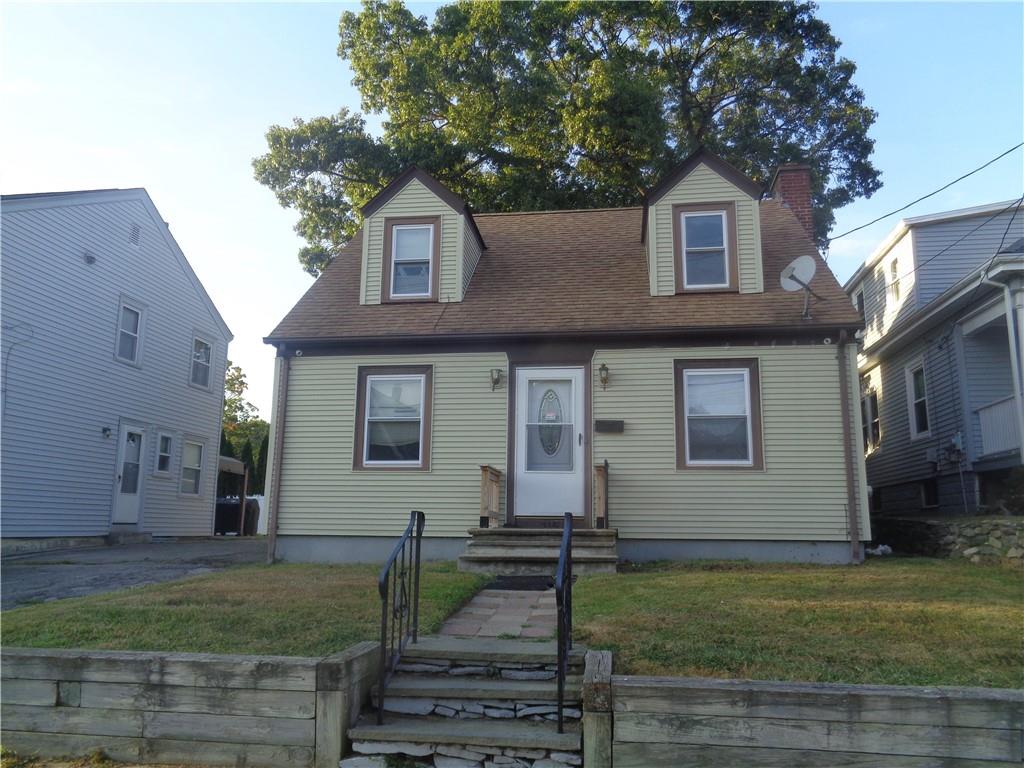 115 Chestnut Avenue, Cranston