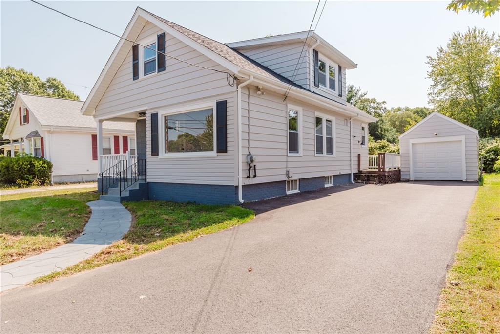 127 Pine Street, Seekonk