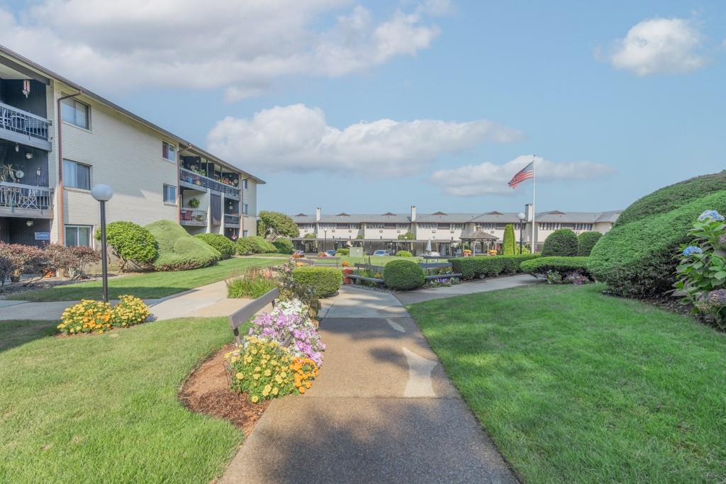 400 Narragansett Parkway, Unit#west B1, Warwick