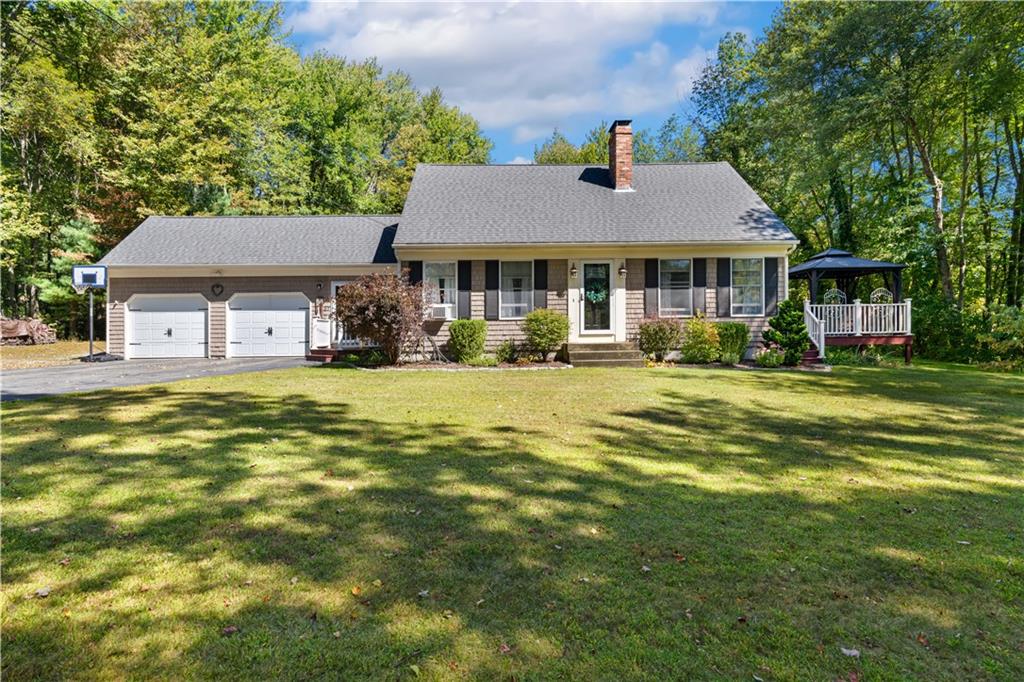 37 Absalona Hill Road, Glocester