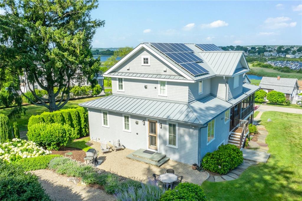 41 Conanicut Road, Narragansett