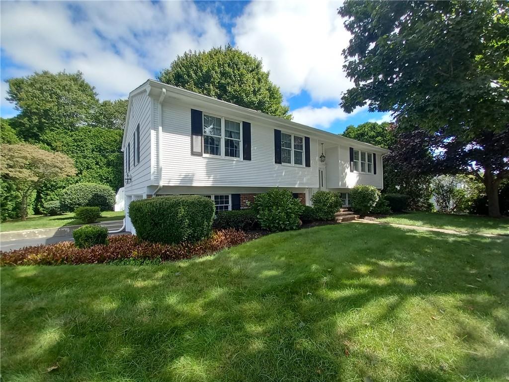 285 Kingstown Road, Narragansett