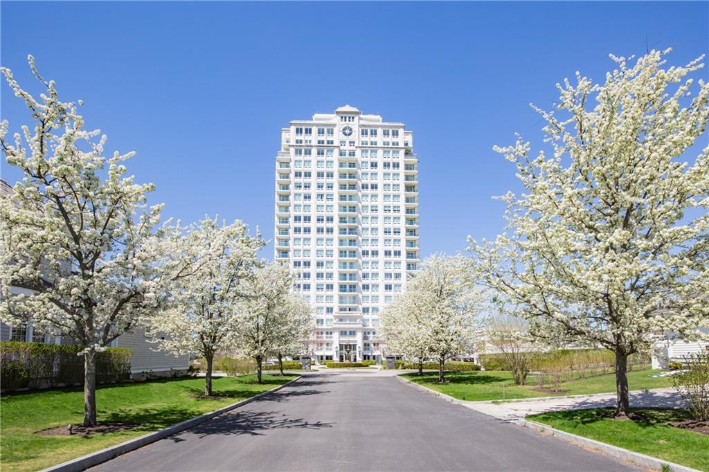 1 Tower Drive, Unit#1806, Portsmouth