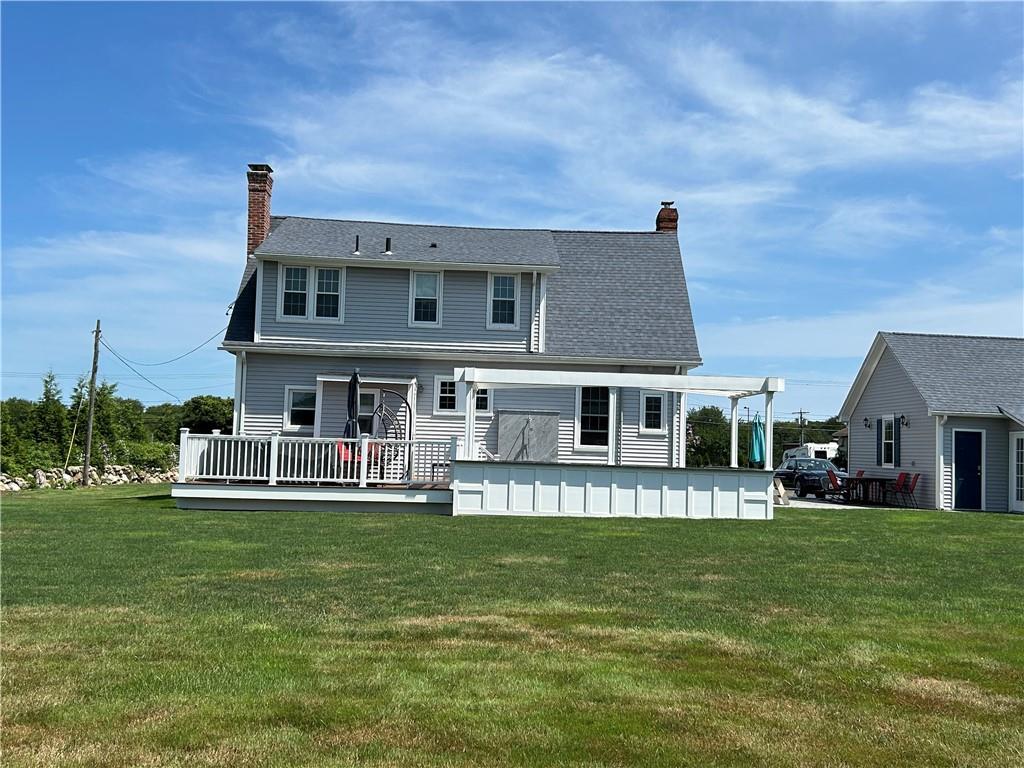 975 Point Judith Road, Narragansett