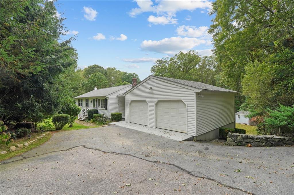 271 Laurel Lane, South Kingstown