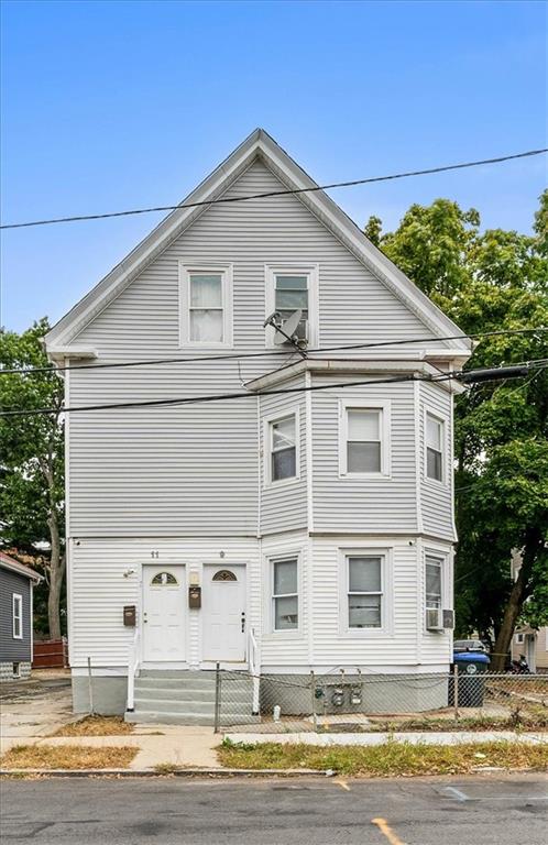 9 Thackery Street, Providence