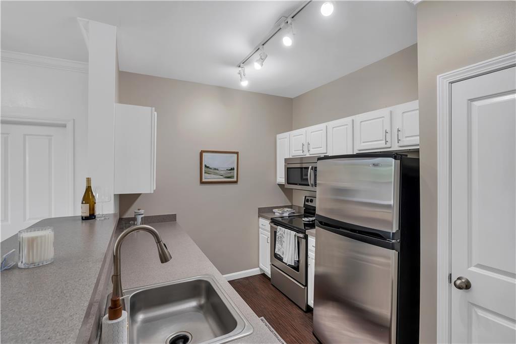 1000 Providence Place, Unit#125 & S318, Providence