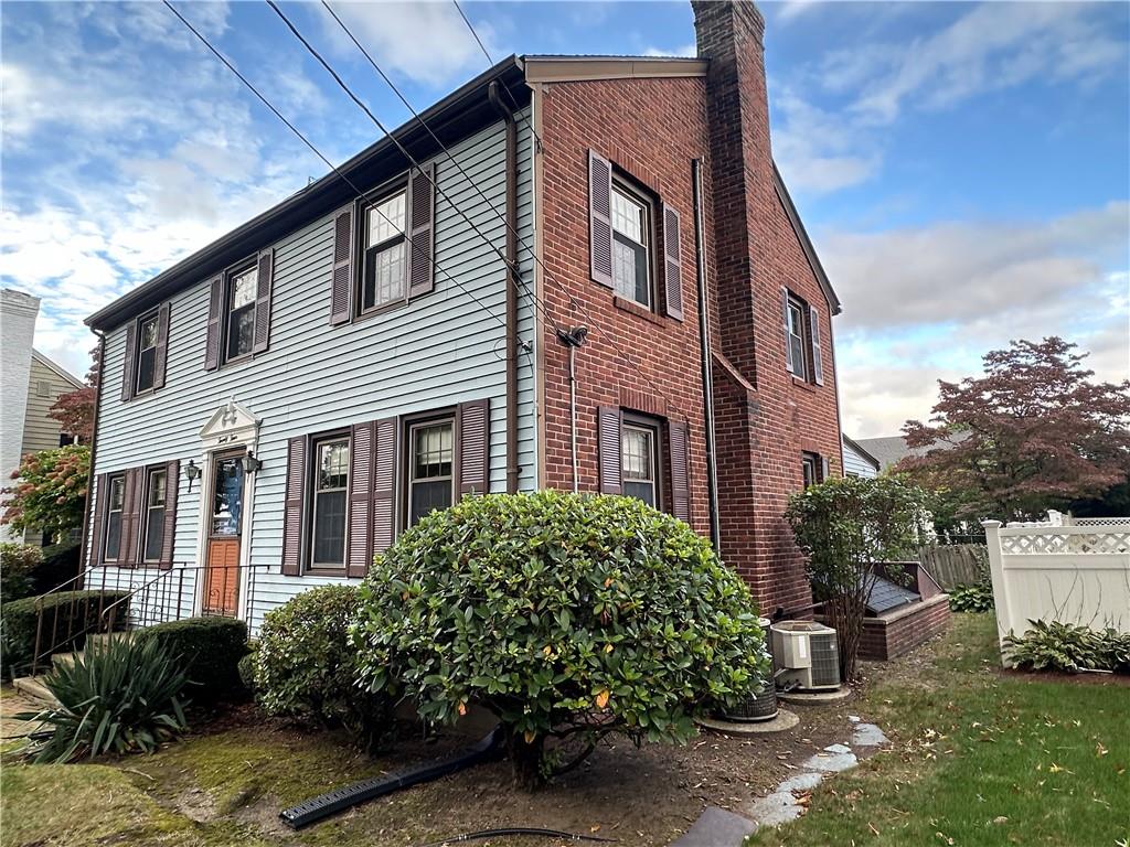 24 Alexander Mcgregor Road, Pawtucket