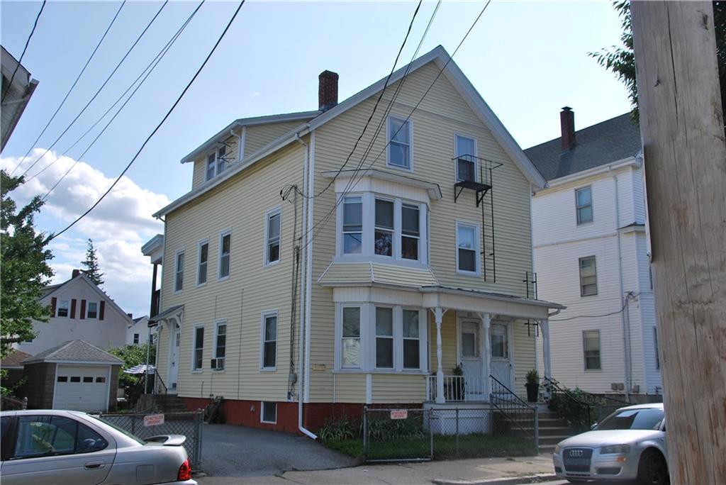 21 Clark Avenue, Pawtucket