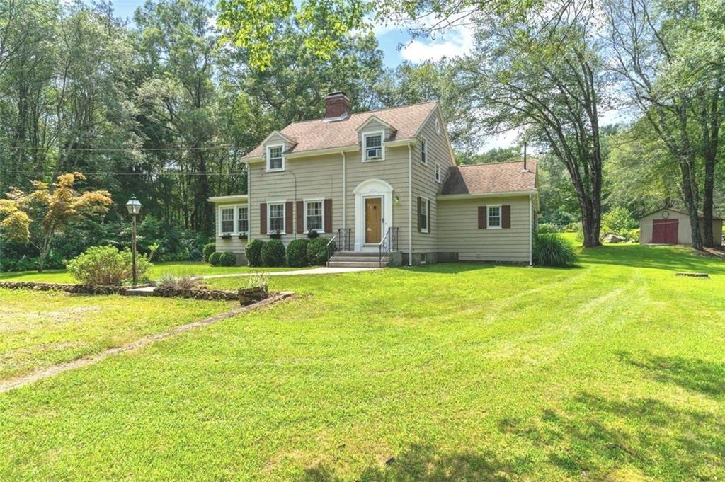 85 Canonchet Road, Hopkinton