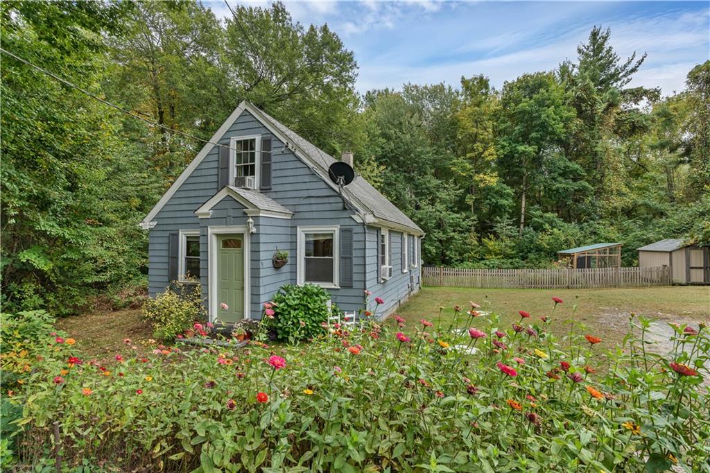 33 Pine Road, Glocester