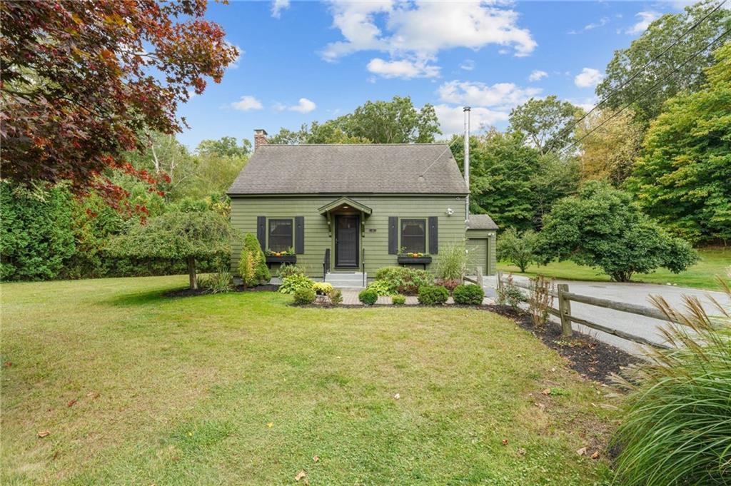 12 Chestnut Hill Road, Glocester