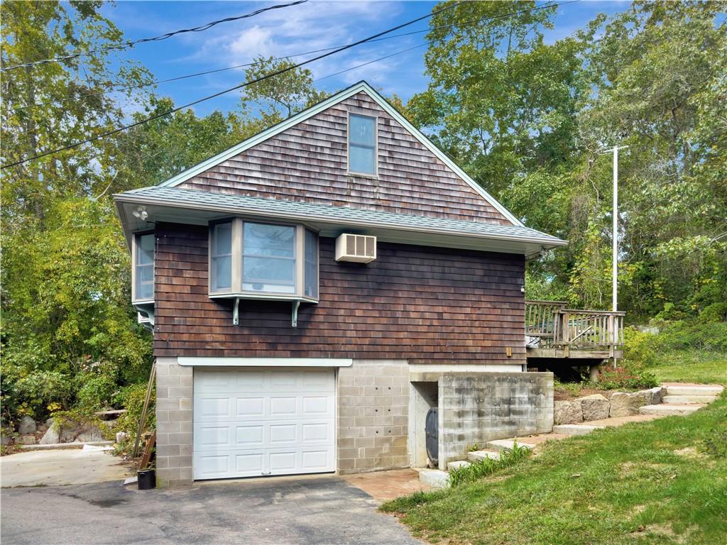 2185 Post Road, South Kingstown