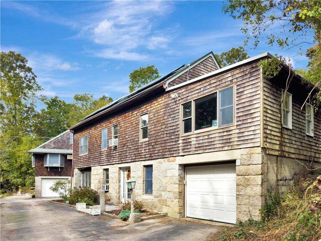 2185 Post Road, South Kingstown