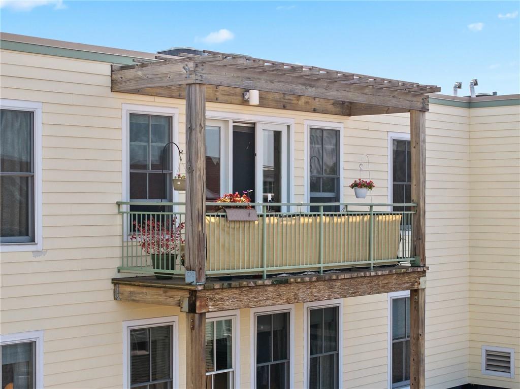 333 Atwells Avenue, Unit#305, Providence