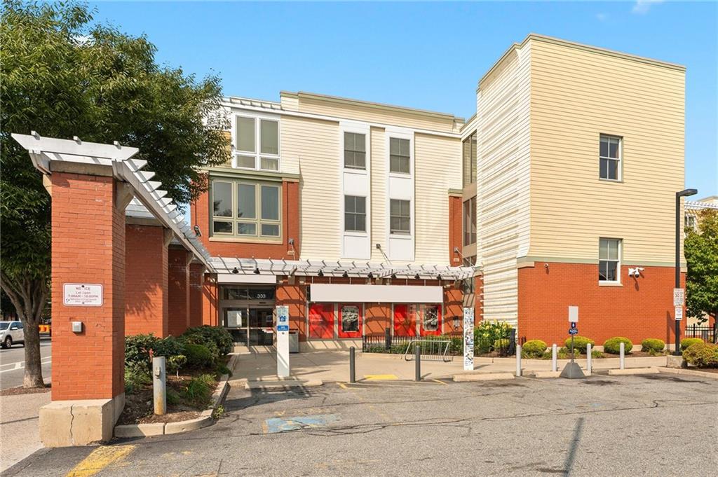 333 Atwells Avenue, Unit#305, Providence